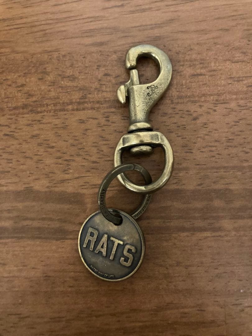 完売品　RATS キーホルダー