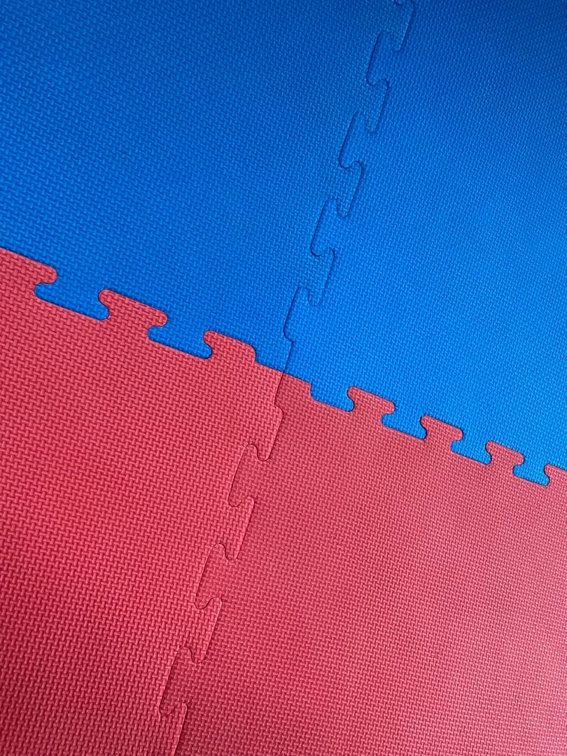 ［注文者専用ページ］ジョイントマット赤青12枚兵庫県個人宅送料込み