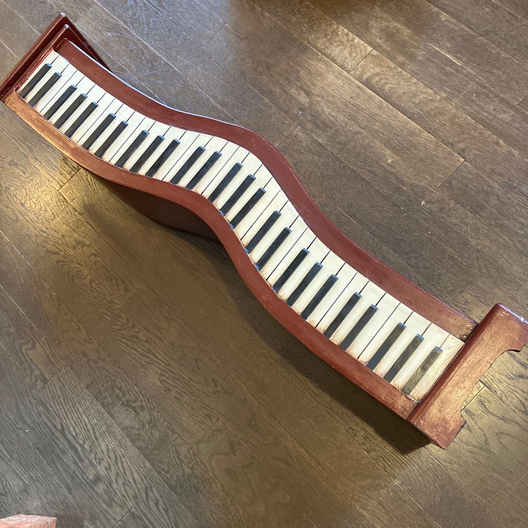 ピアノ鍵盤（両面）デザイン6段棚最大90枚 CD 収納 アンティーク調 店舗什器