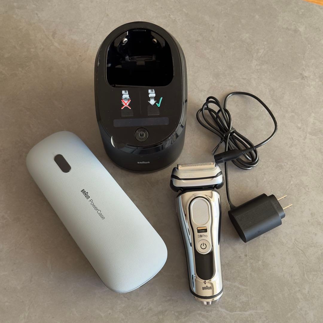 ブラウン　Braun s9pro　電気シェーバー