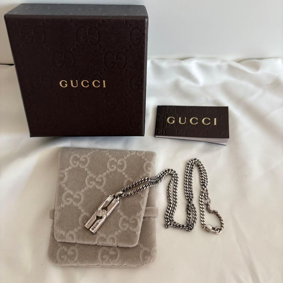 GUCCI（グッチ）ジッパーモチーフ ネックレス