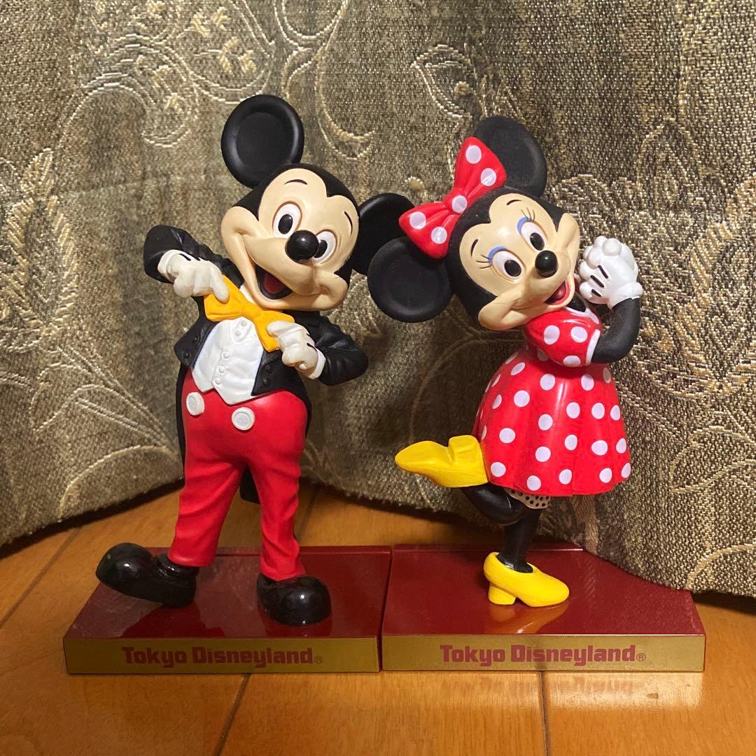 ミッキーマウス ミニーマウス 実写 フィギュアリン 燕尾服 水玉