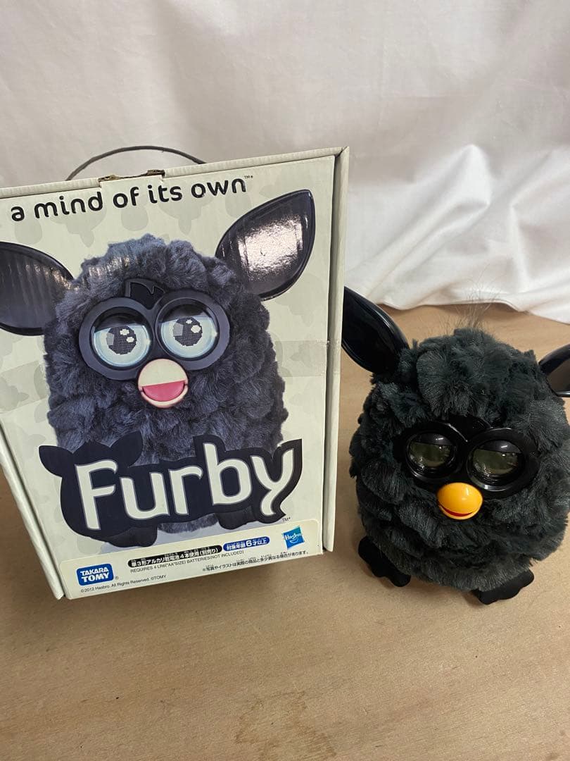 Furby ファービー　ブラック　動作未確認
