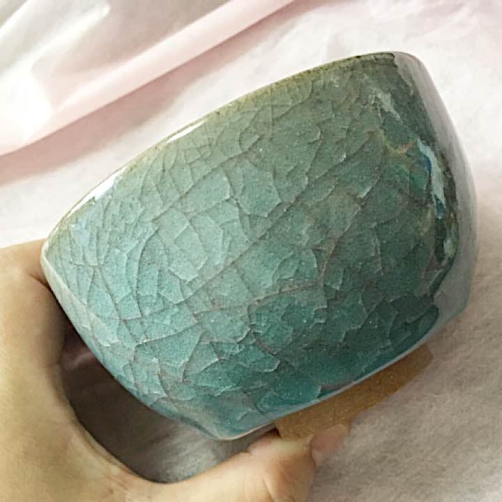 未使用  平安 猛 作   青磁釉貫入 抹茶茶碗
