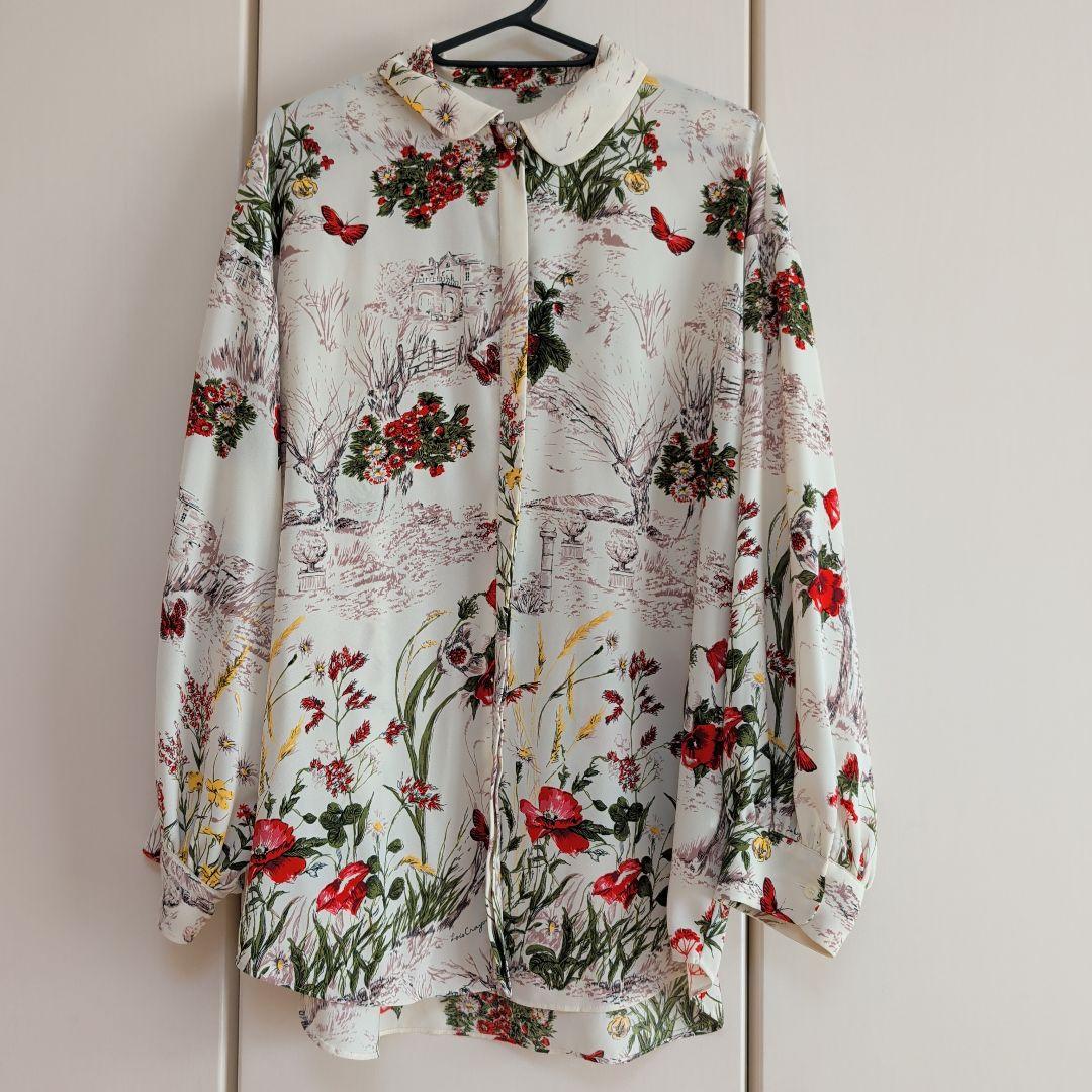 ロイスクレヨン　シャツ