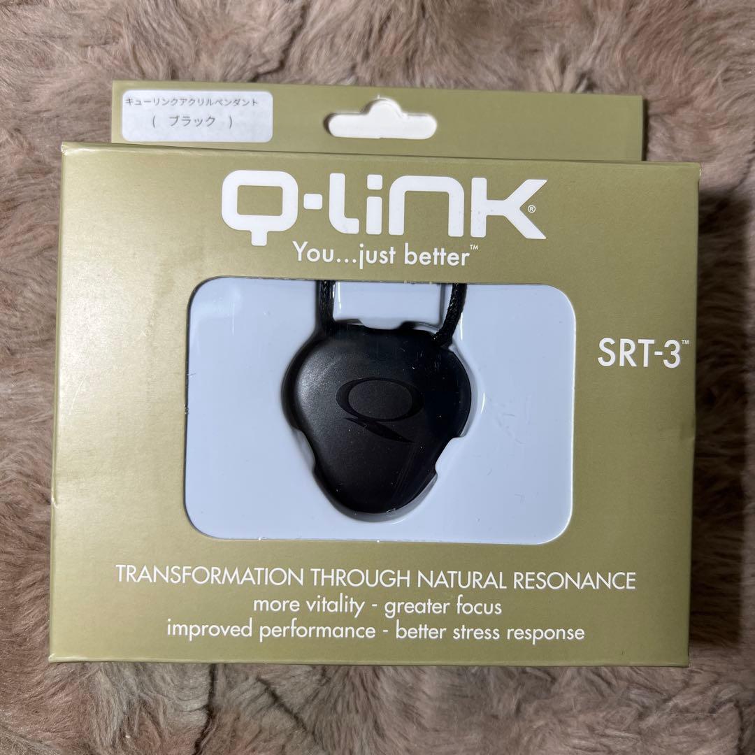 新品未開封　キューリンク アクリルペンダント