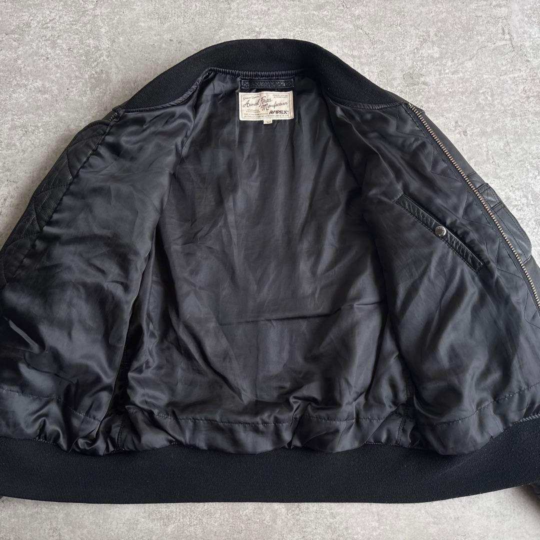 極美品□AVIREX【L】ラムレザー ボンバージャケット アーチロゴ ブラック