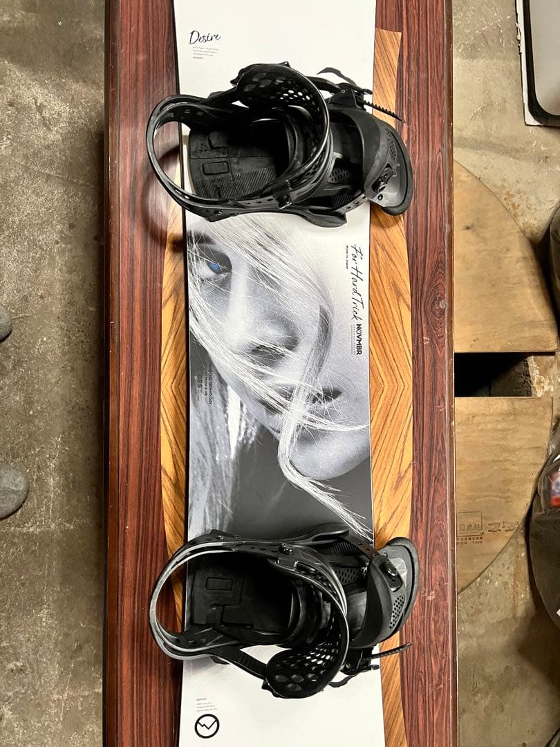 ノベンバー　デザイア　Hard Trick スノーボード　152cm