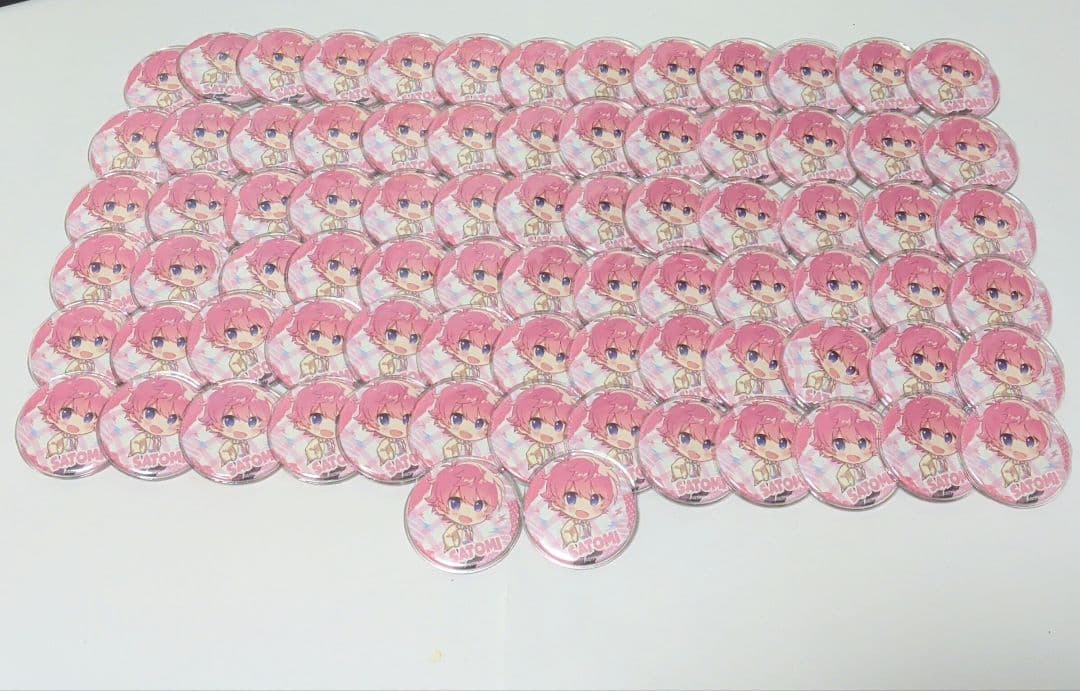 さとみ　Spring　デフォ　缶バッジ　A3 痛バ