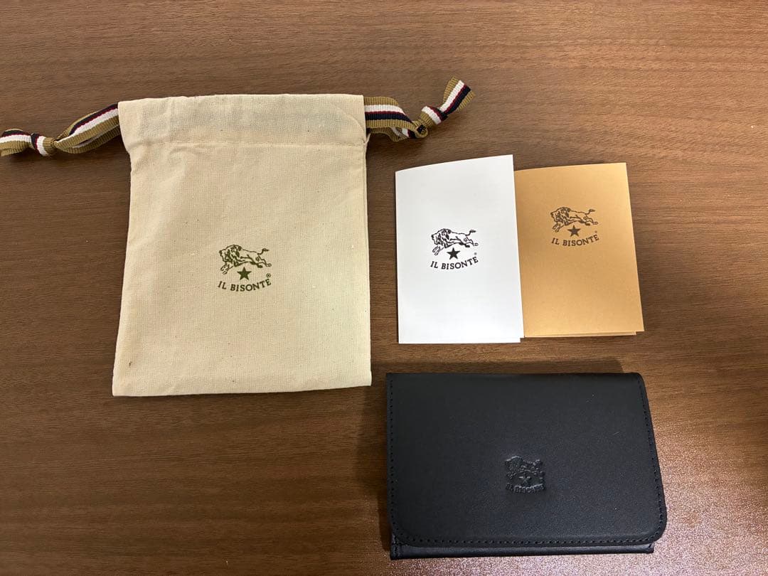 IL BISONTE 名刺入れ ブラック