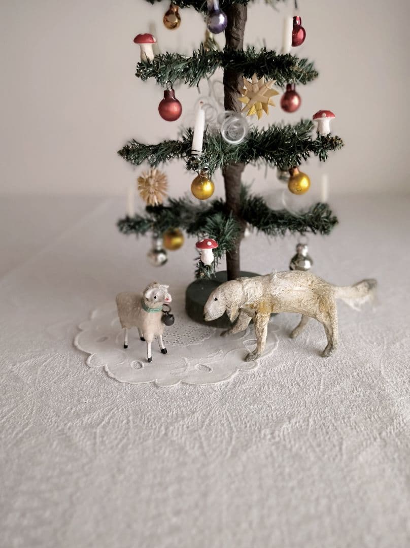 ✳︎toto✳︎さま】animal figure ❀ パピエマシェのワンちゃん - メルカリ