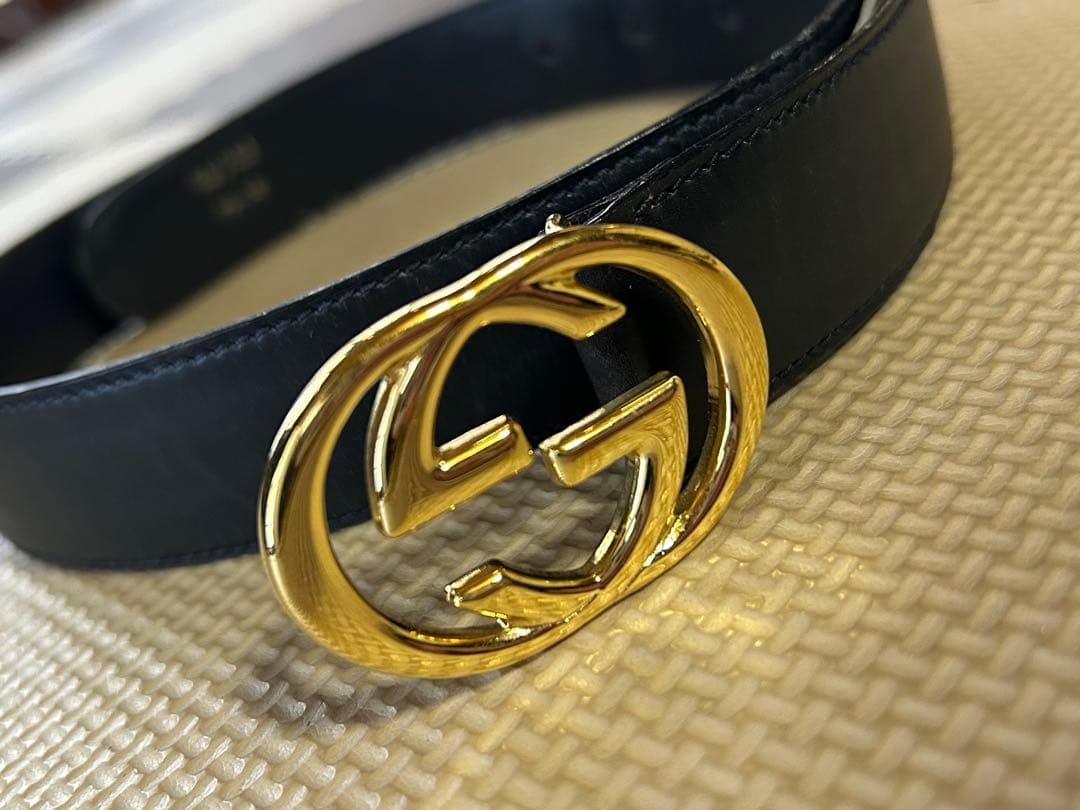断捨離中】GUCCI グッチ ブラックレザー ベルト ゴールドGGロゴ - メルカリ