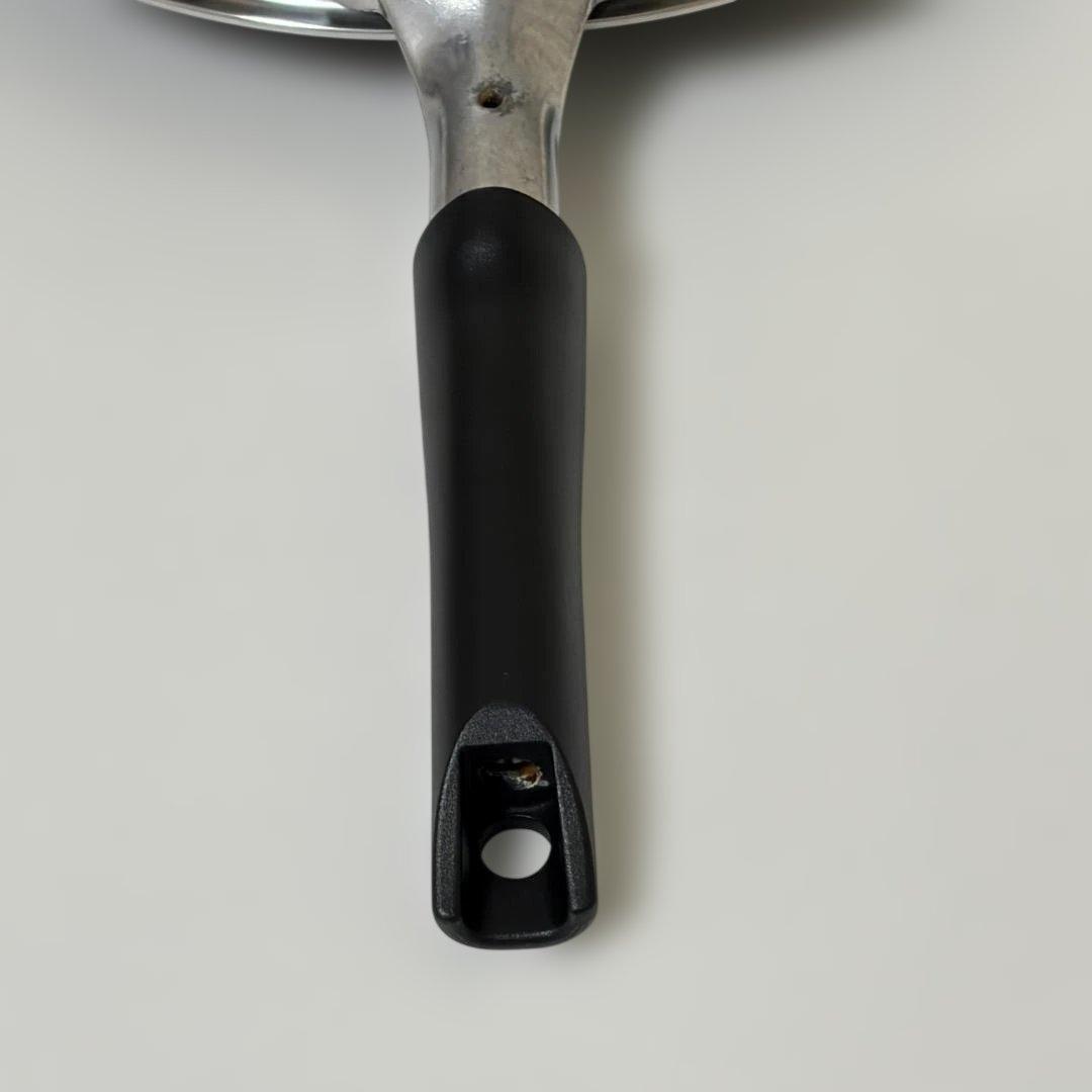 アムウェイ クィーン ノンスティック フライパン26cm フタ付き - メルカリ