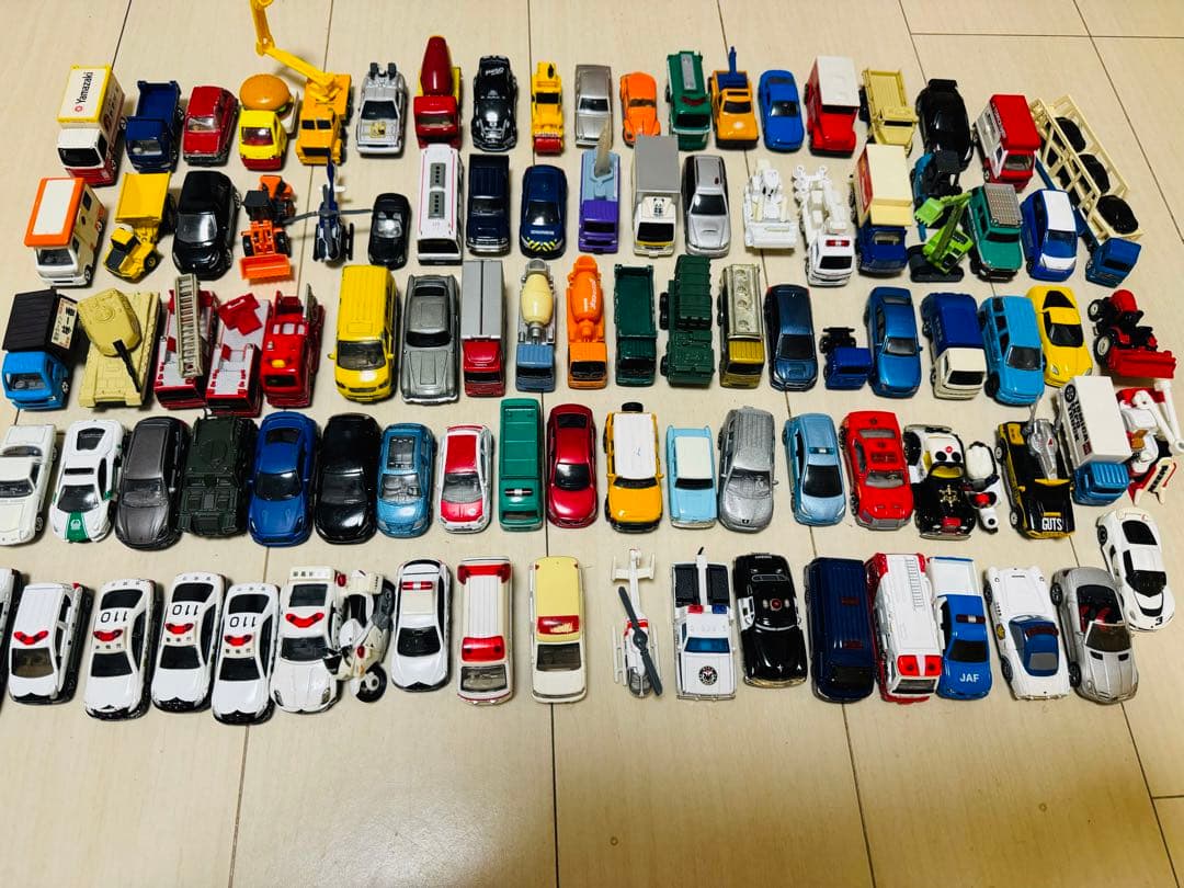 パ*読様 トミカ　ミニカー等　まとめ売り
