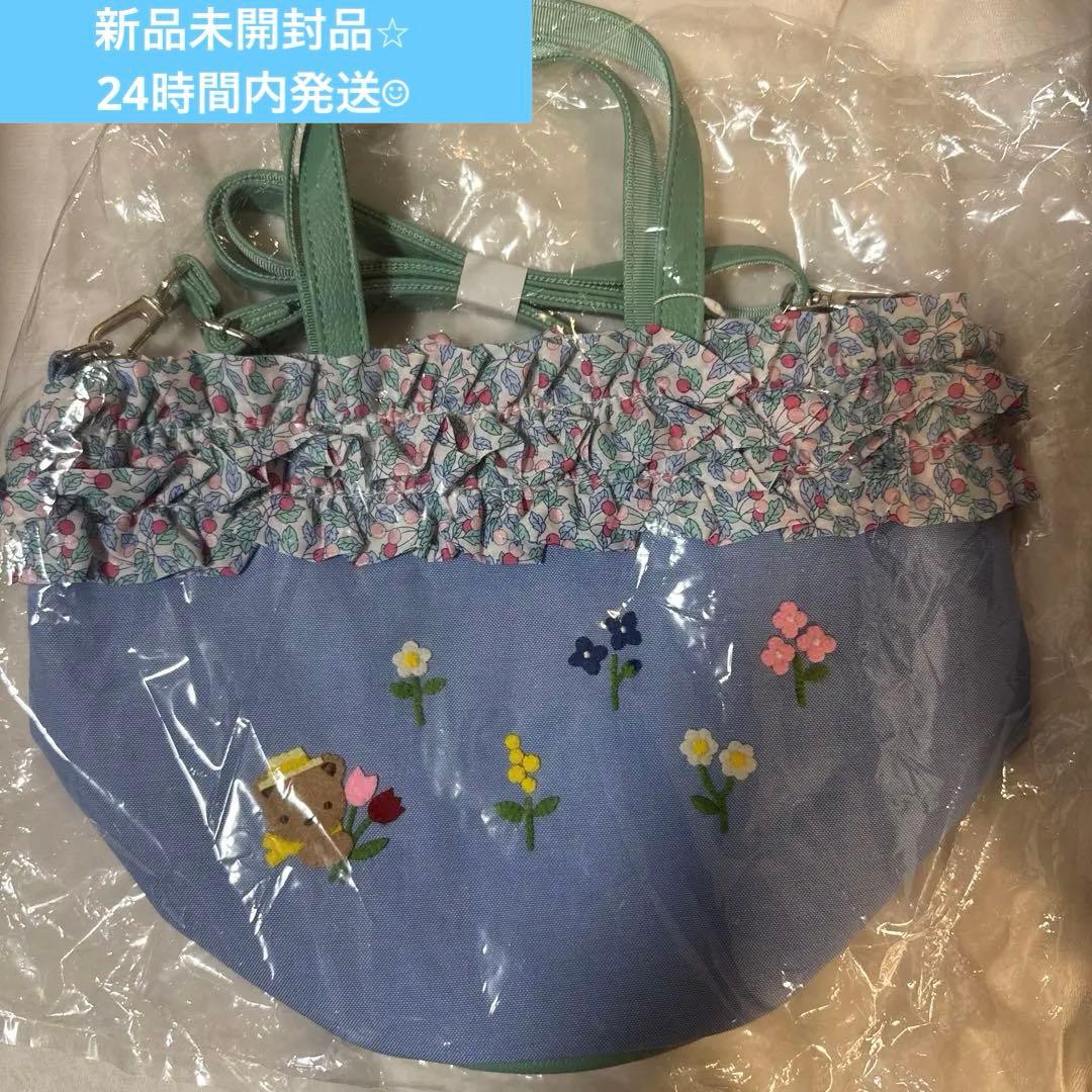 ファミリア ショルダートートバッグ くまちゃん 刺繍 vip限定 - メルカリ