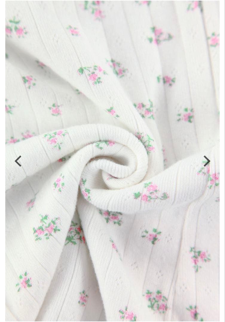 新品未使用 タグ付き】ALEXIASTAM 花柄ロンパース 即完売品‼️レア