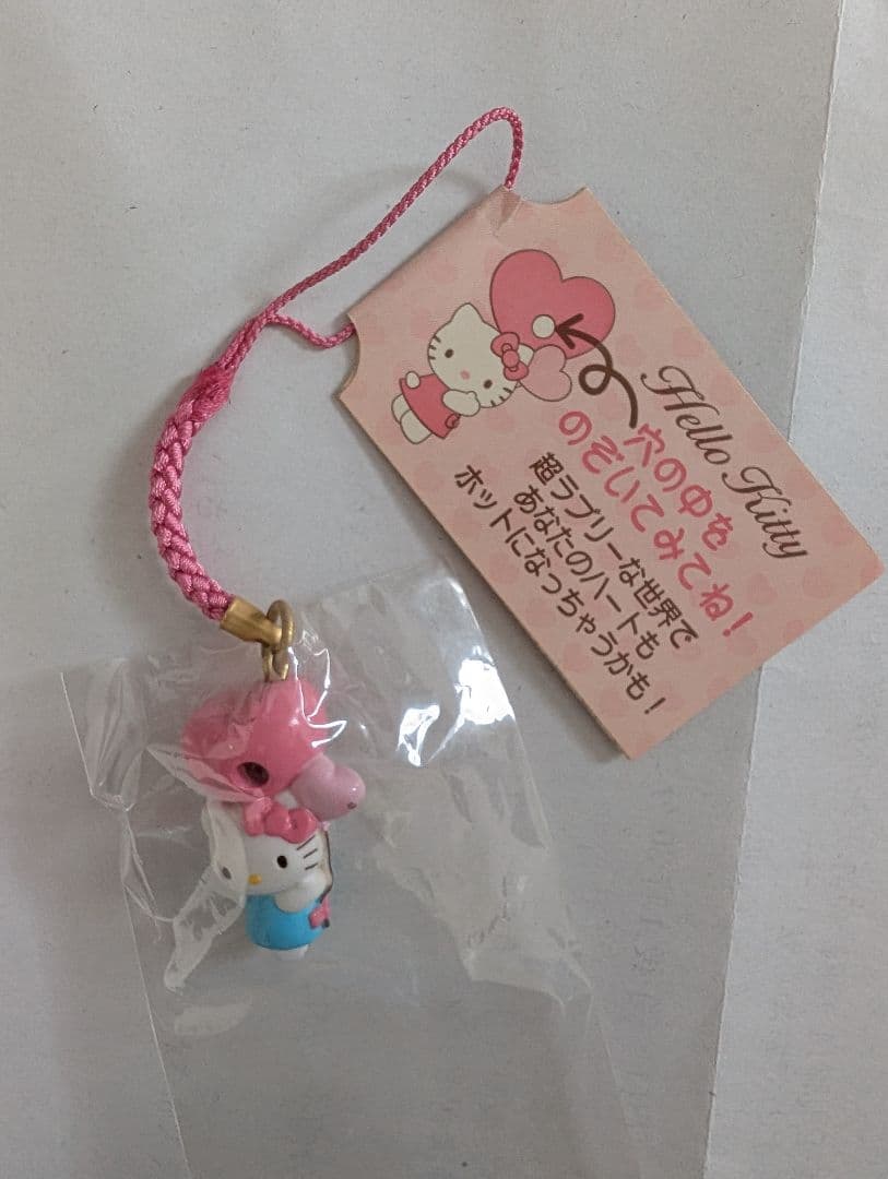 ハローキティ ストラップ のぞき穴根付　エンジェル