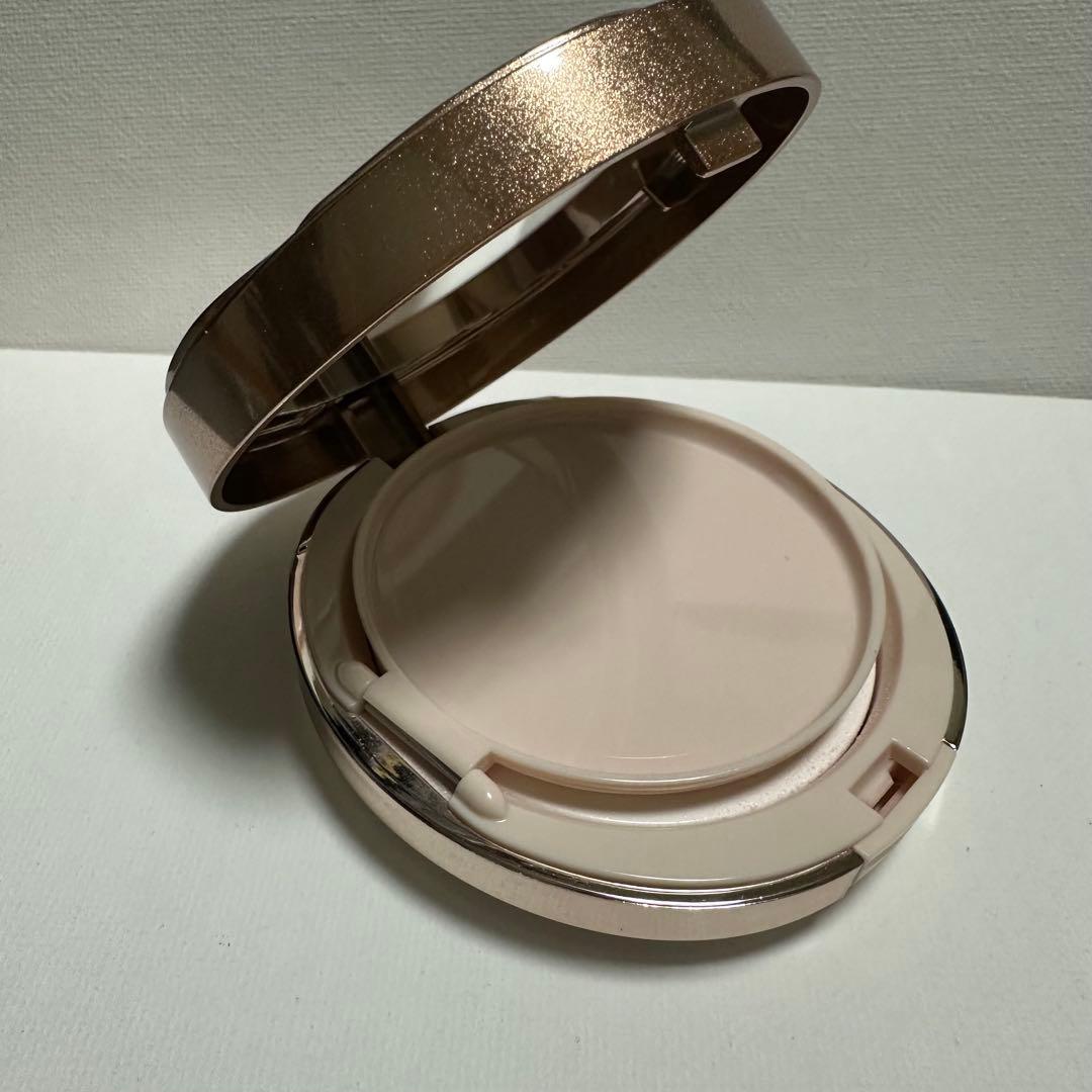 ディシラ ルースパウダー a（携帯用 粉おしろい）3.2g - メルカリ