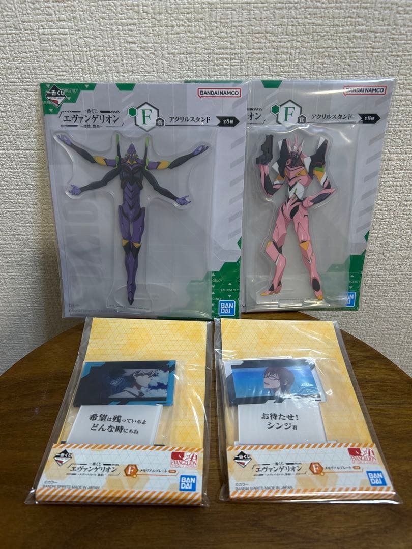 エヴァンゲリオン アクリルスタンド&メモリアルプレート