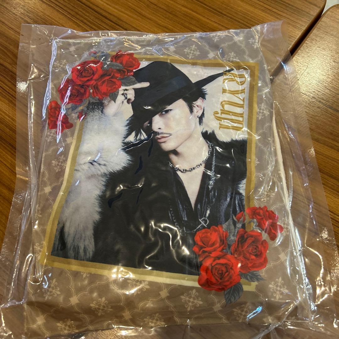 今市隆二　クッション　会場ガチャ グッズ販売時間・場所のお知らせ】『三代目 J SOUL BROTHERS 15TH