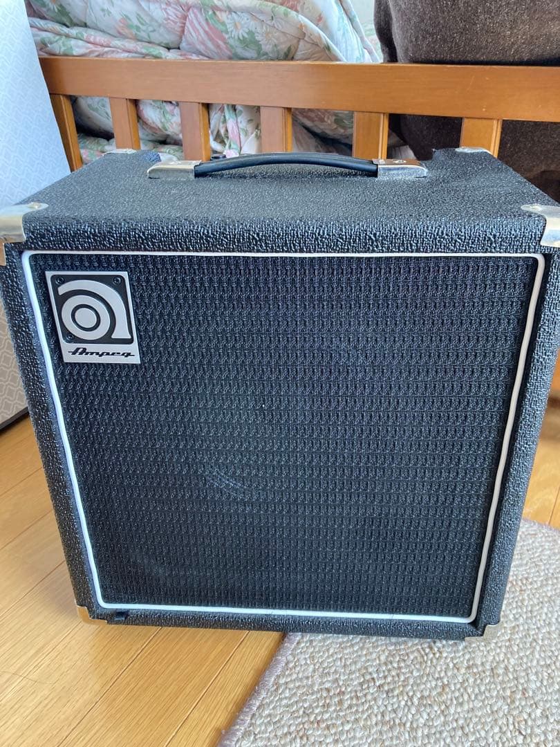 アンプ Bassamp Series BA-108 Ver.2 Ampeg BA-108 V2 20 Watt Bass Combo Amp - 614252307628