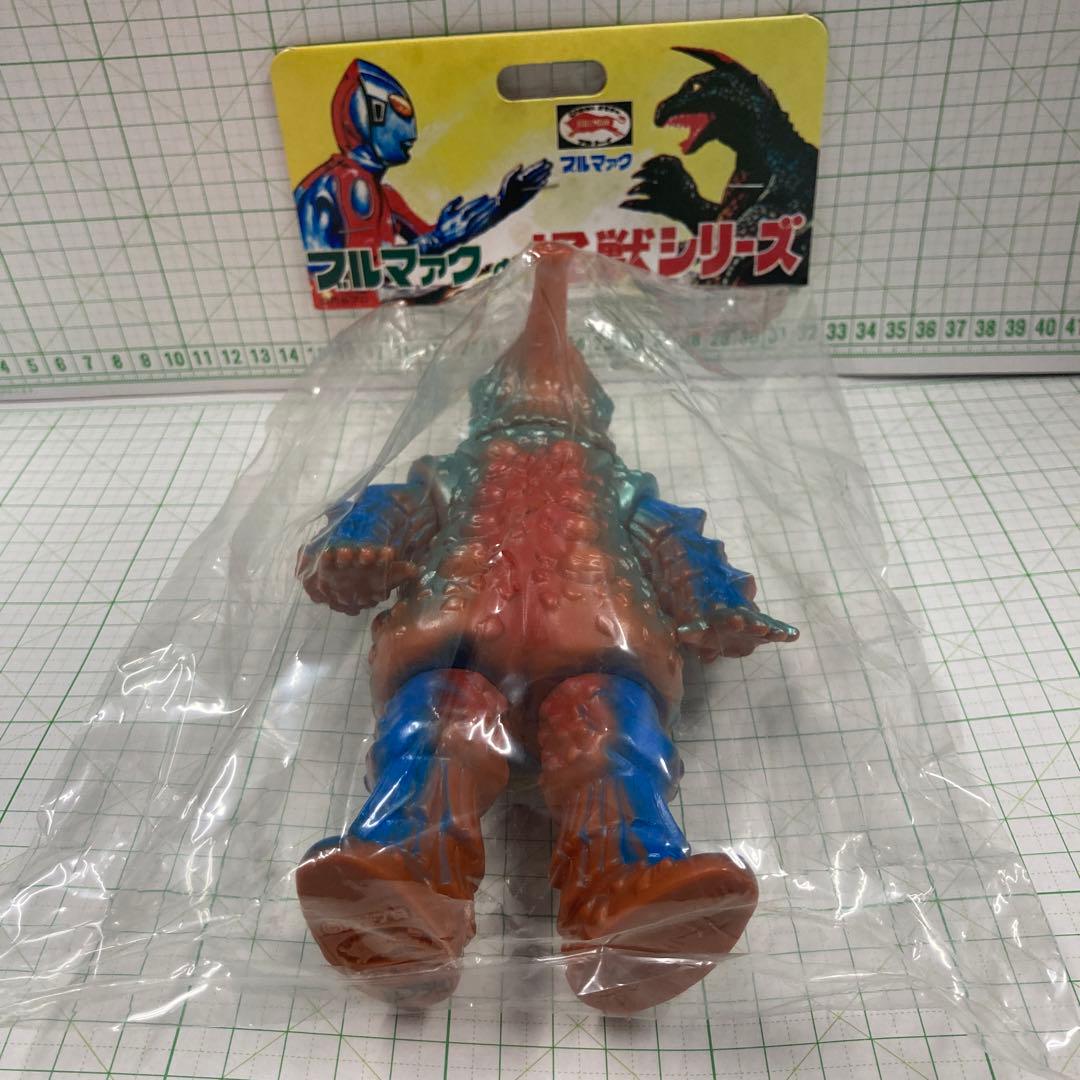 2000年にブルマークソフビ復刻版のまぼろしのソフビ怪獣3大珍品