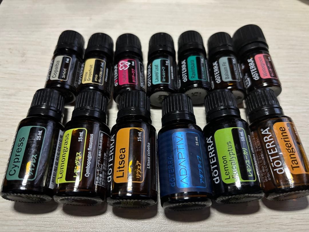 doTERRA エッセンシャルオイルセット 15ml 5ml 13本 ドテラ エッセンシャルオイル イントロキット/スターターキット