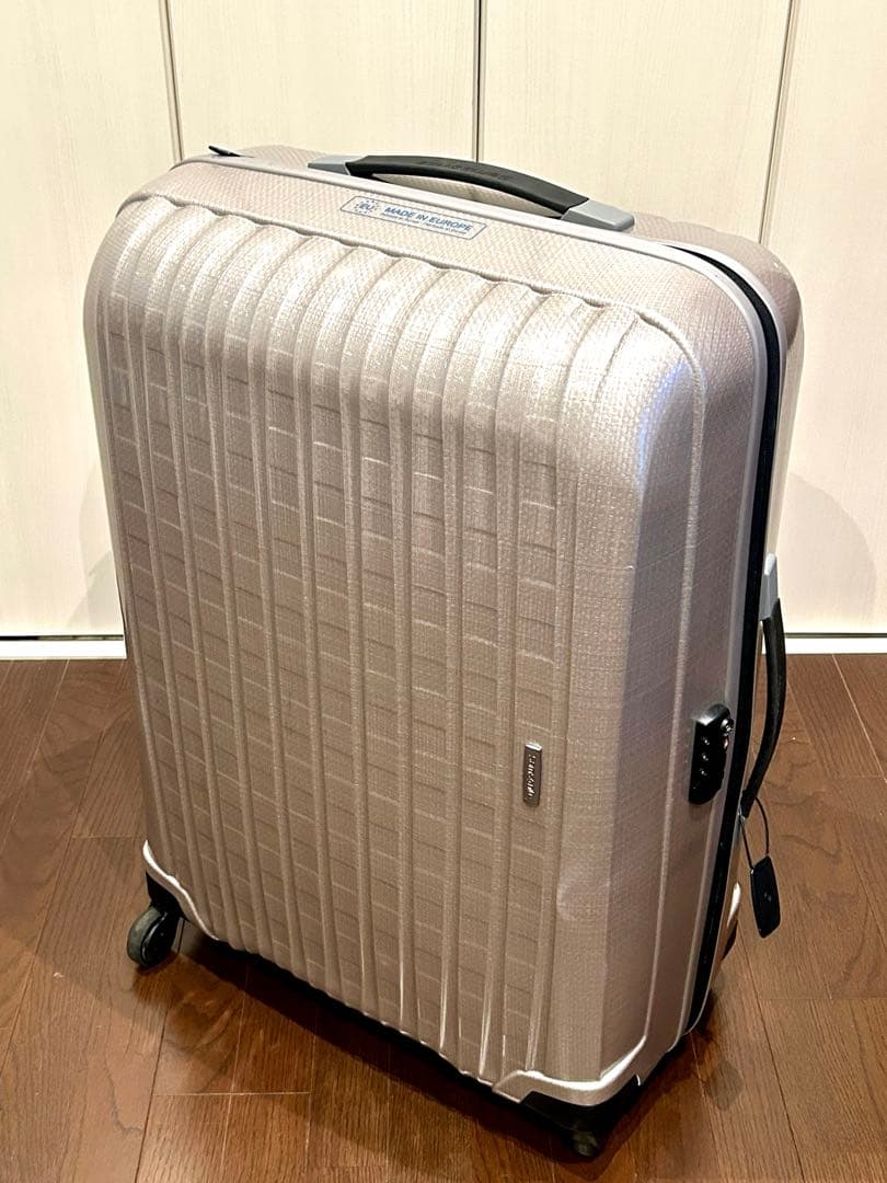 【国内未発売品】サムソナイト クロノライト四輪軽量スーツケース 92Lゴールド 楽天市場】soldout サムソナイト コスモライト 10周年記念モデル