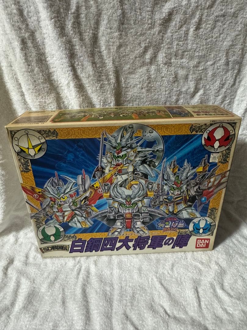 P*O様 バンダイ SDガンダムBB戦士 白鷺四大将軍の陣 BB戦士 LEGENDBB 二代目頑駄無大将軍（白鋼Ver．）｜バンダイ
