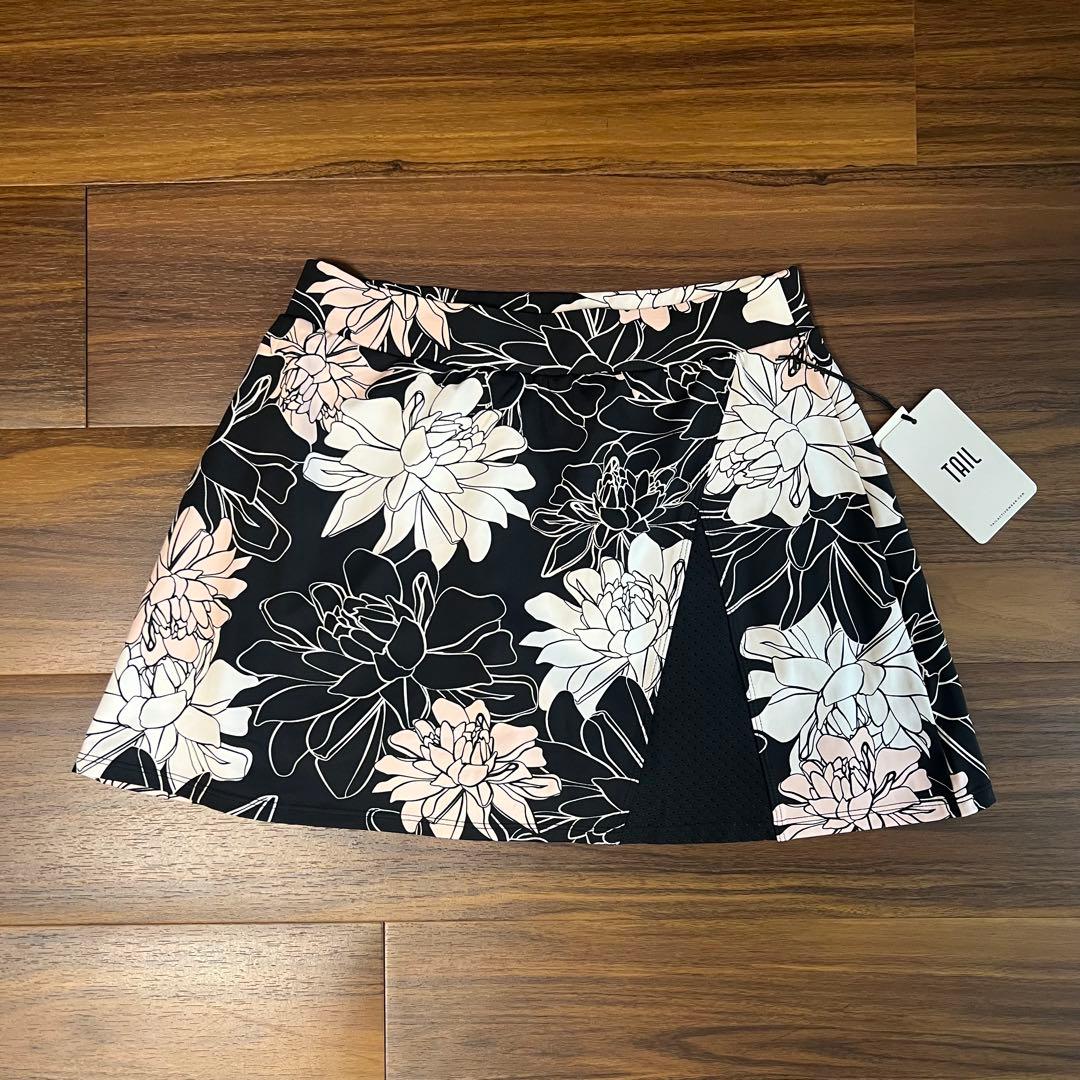 新品☆海外ブランド　TAIL テイル　スコート フラワー　フィラ　ステラ One Night In Paris: 1979 Cadillac Deville Paris Flower Car Tour