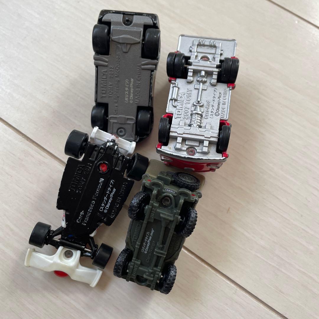 カーズ トミカ 4台まとめ売り バラ売り不可 - メルカリ