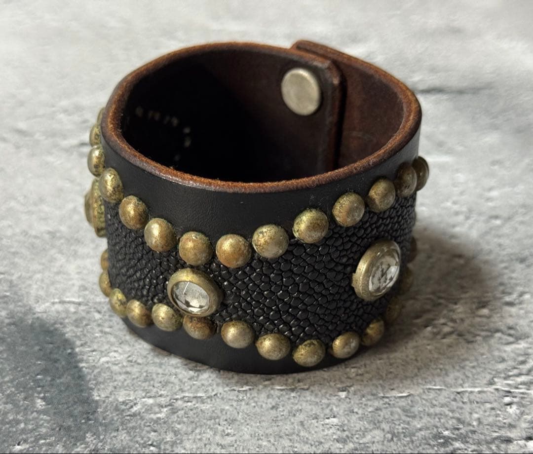 HTC ブレスレット ピーナッツ スティングレイ ブラック 1.75 inch