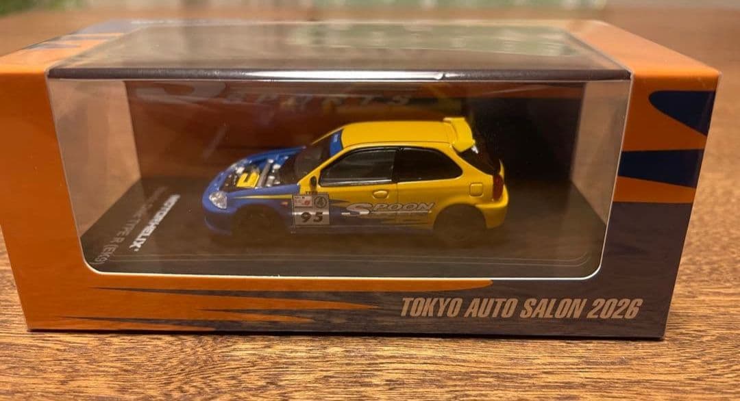 東京オートサロン2026限定 スプーンシビックType R (EK9) 1/64 - メルカリ