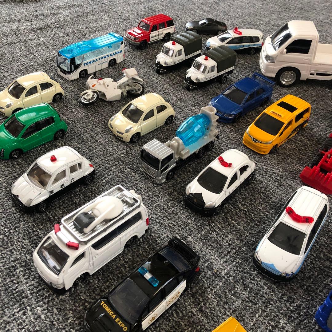 トミカ 働く 車 トミカ博 発車台 まとめ売り - メルカリ