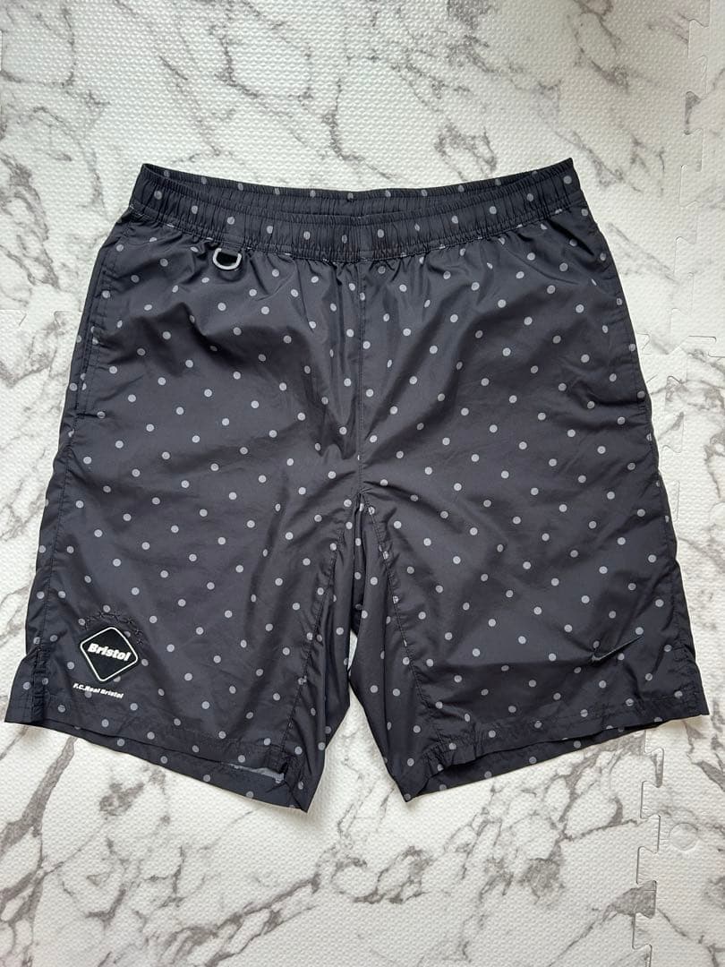 新品F.C.Real.Bristol✖️NIKE セットアップ 上下セット - メルカリ