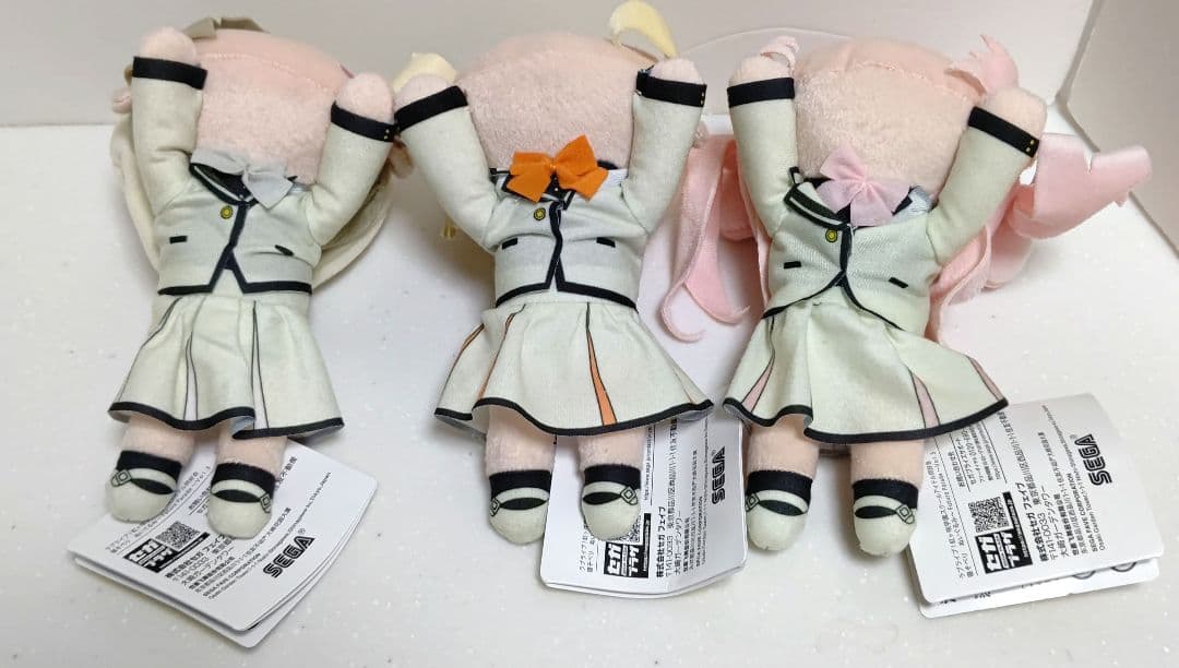 ラブライブ 虹ヶ咲 寝そべり 8種セット まとめ売り - メルカリ