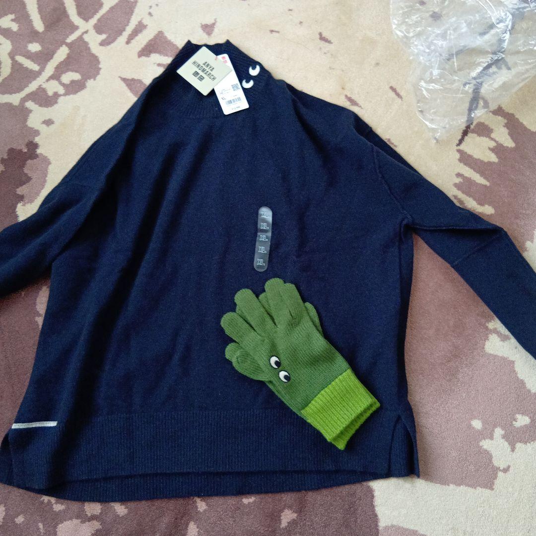 ユニクロアニヤファインドマ-チコラボカシミヤハイネックセ−ターと手袋 私も買いました！【ユニクロ×アニヤハインドマーチ】カシミヤ