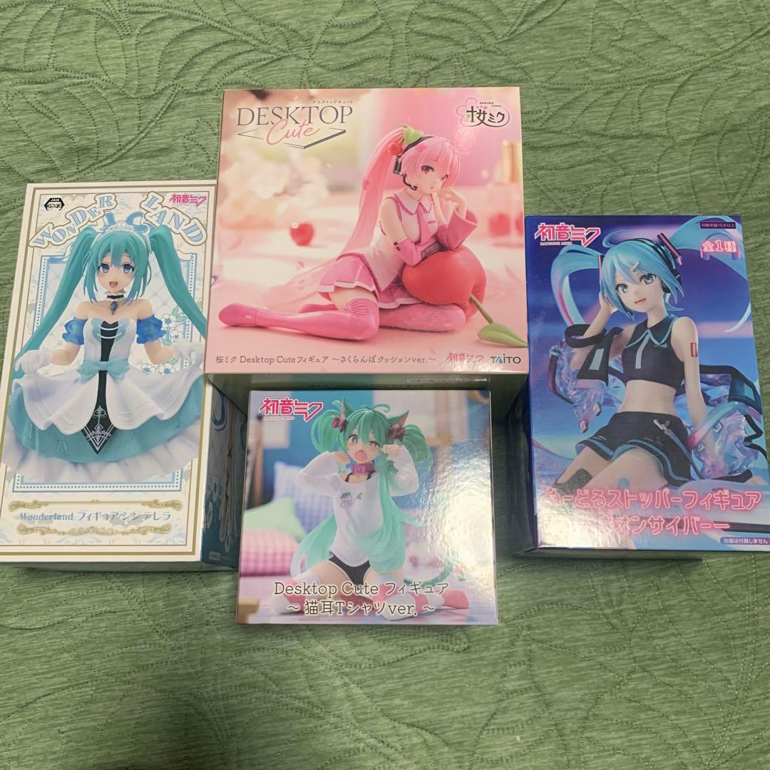 初音ミク 桜ミク フィギュアまとめ売り