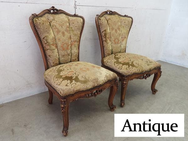 アンティーク■イタリア■ロココ様式■金華山■鋲■猫脚■ダイニングチェア■2脚