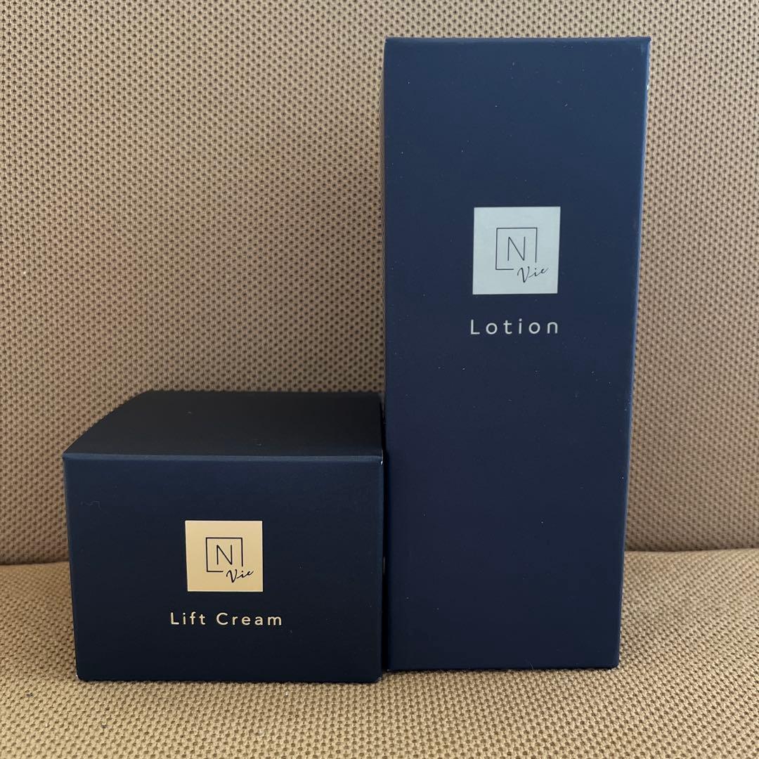 N organic Vie ヒアルアップリフトクリーム&モイストリッチローション