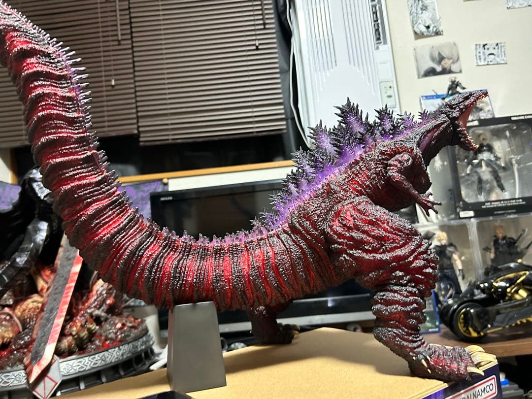 FAVORITE SCULPTORS LINE ゴジラ 2016 少年リック限定 - メルカリ