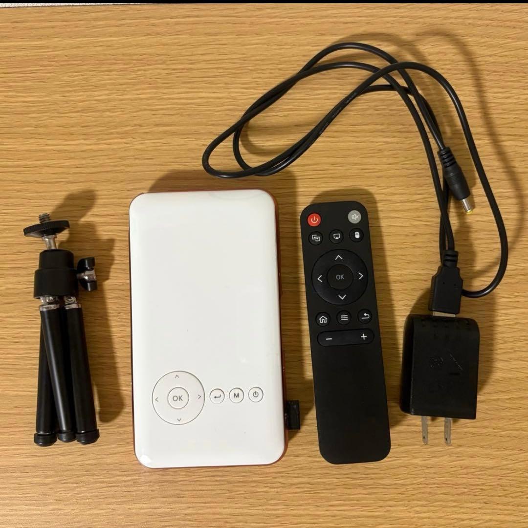 ueno-mono kabeni カベーニ T89A スマートプロジェクター