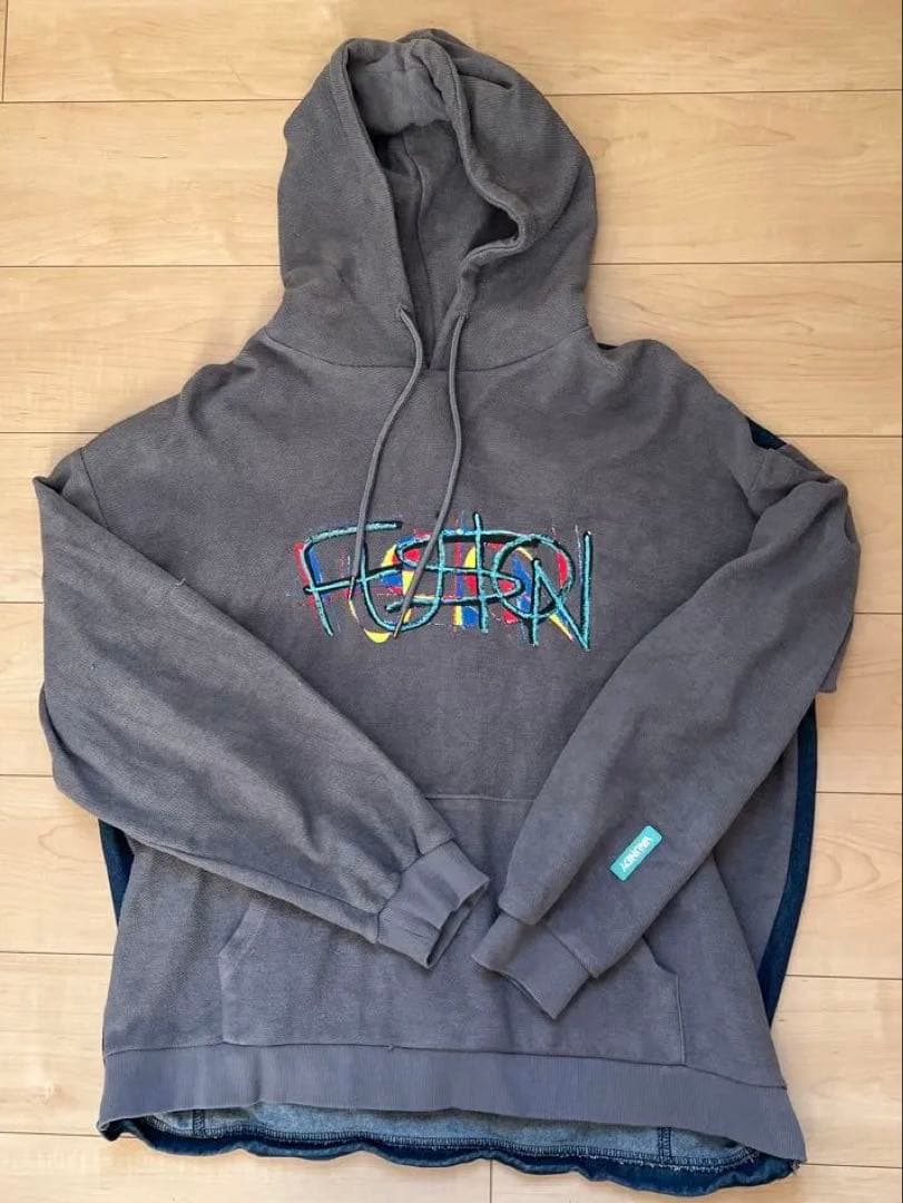 Vaundy ″FUSION″ パーカー グレー Lサイズ ほつれ有 - メルカリ