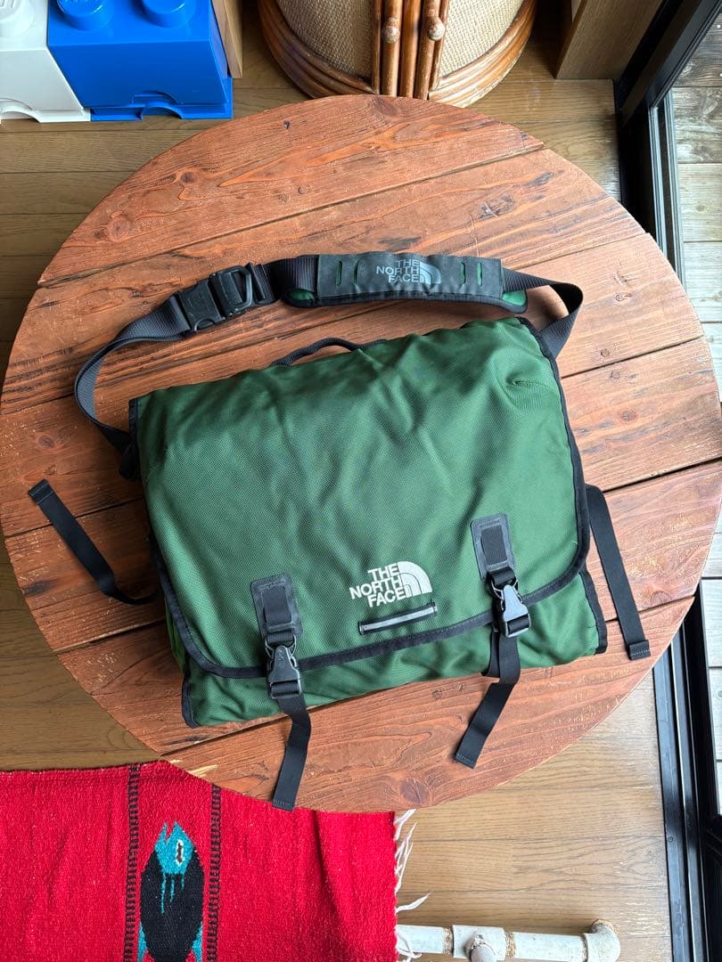 thenorthfaceメッセンジャーバック　アウトドア　y2k ノースフェイス