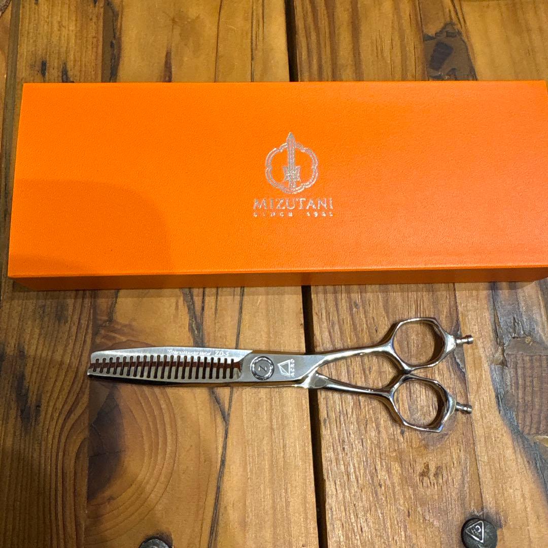 ミズタニシザー　DUAL ZD-5 セニング　25% 両櫛　メガネハンドル 10％pt還元】ミズタニシザー NEW SWORD DB-21 6.7インチ【キャンセル