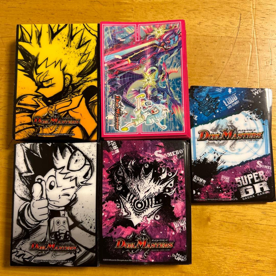 デュエマスリーブデッキ用40枚セット×4 GR用12枚セット - メルカリ