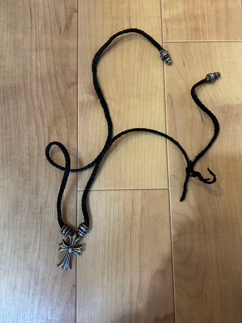 CHROME HEARTS スモールCHクロス クリンプト レザーブレイド