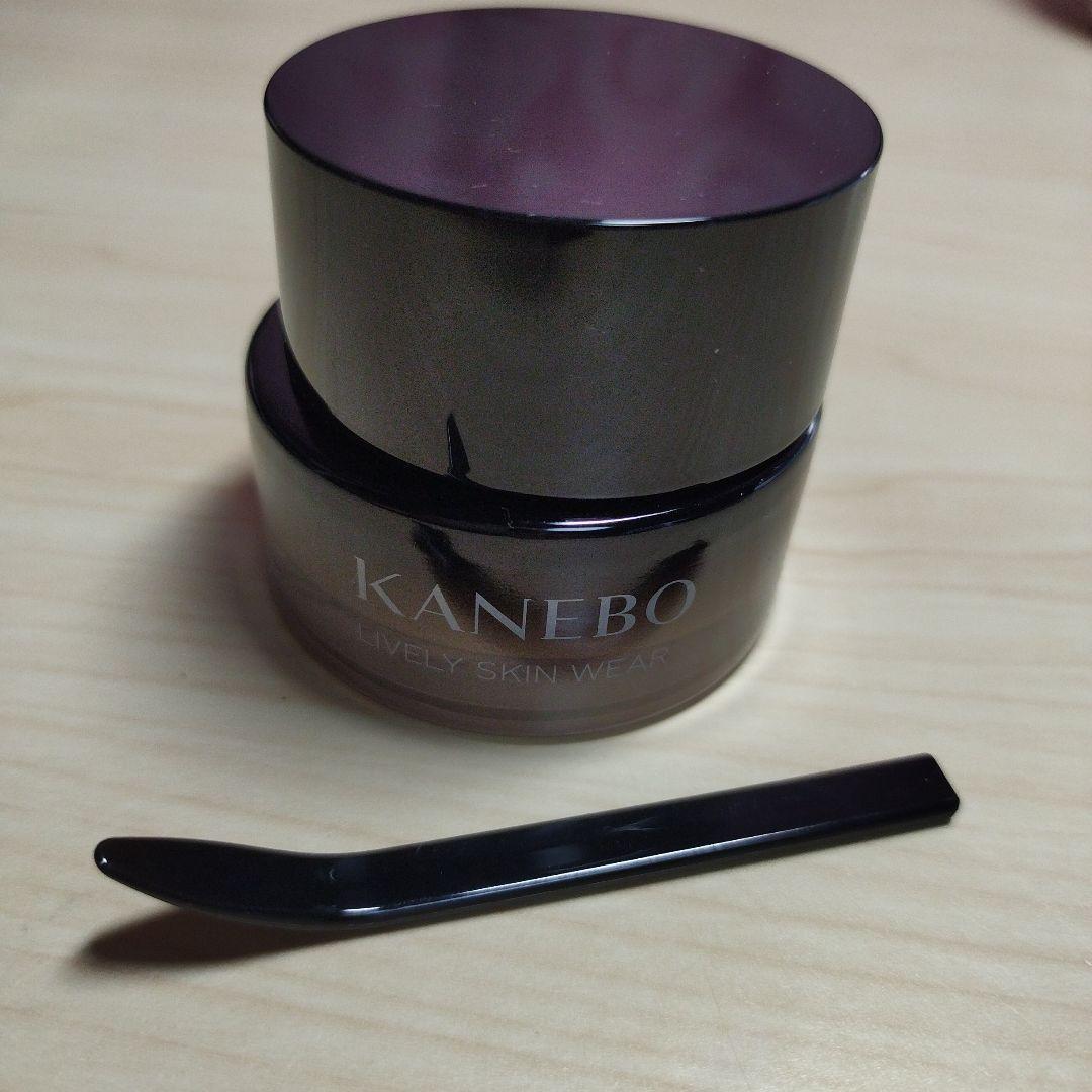 カネボウ ライブリースキン ウェアⅡ 220 ファンデーション 30g