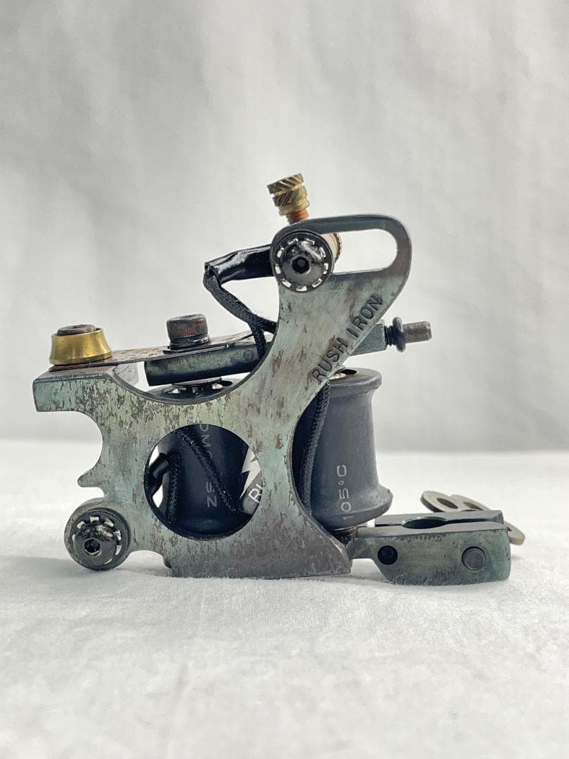 タトゥーマシン　RUSH IRON　日本製　tattooマシン　コイルマシン