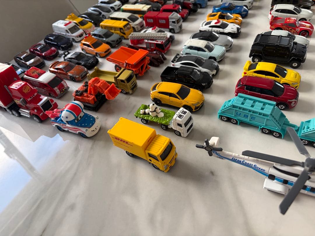 トミカ ミニカー 80台 まとめ売り トミカケース おかたづけコンボイ